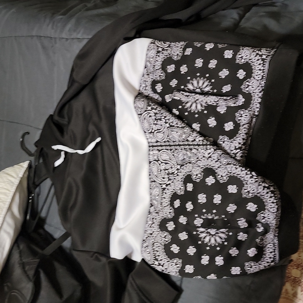 Black bandana hoodie